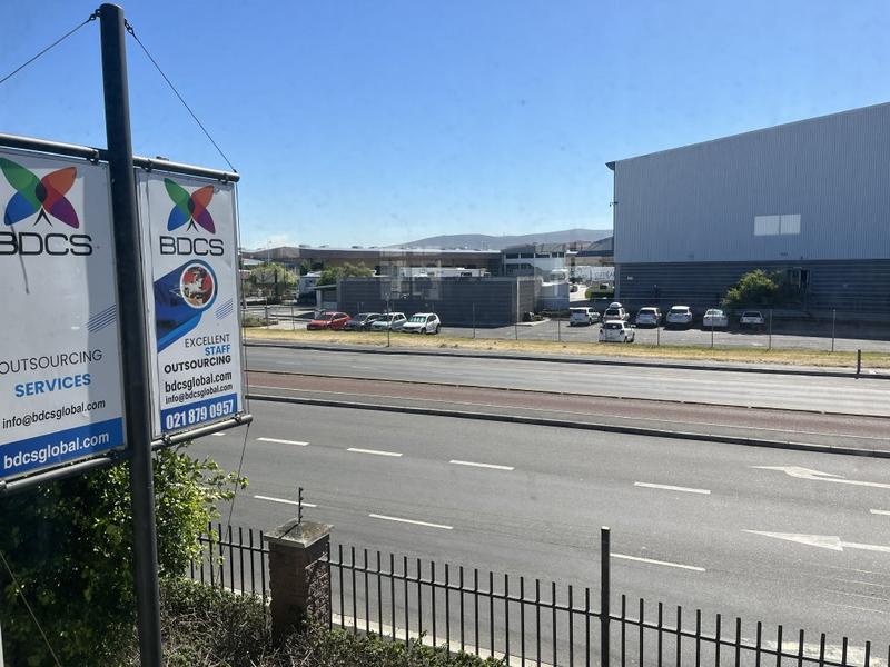 To Let commercial Property for Rent in Montague Gardens Western Cape